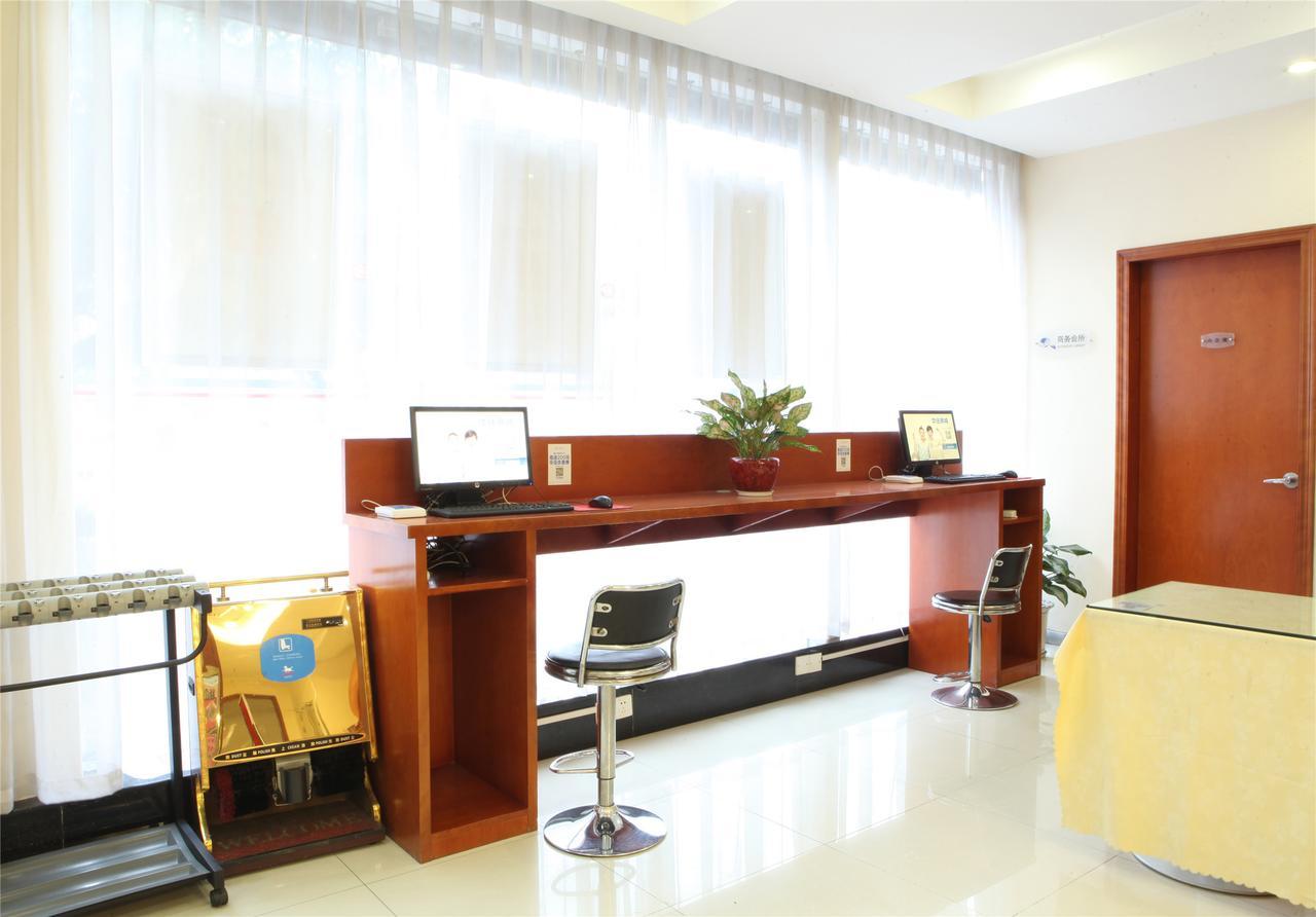 Hanting Express Kunming Yieryi Street Yunnan Normal University Branch Dış mekan fotoğraf